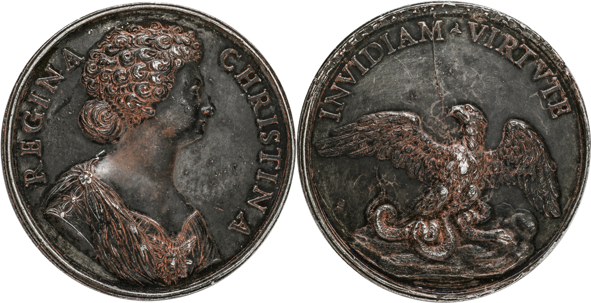 KRISTINA (1632-1654) Minnespenning med drottningens bild och med frånsida tillhörande kardinal Azzolini.