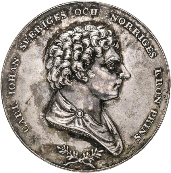 KARL XIV JOHAN (1818-1844) Brakteatpräglad minnespenning med kronprinsens bild.