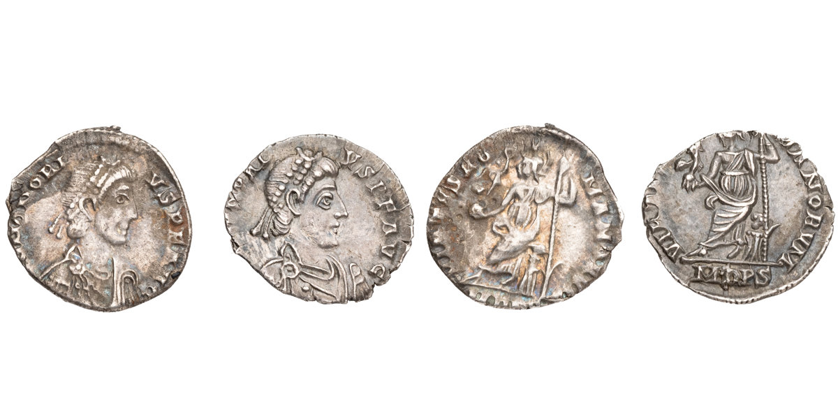 ROMAN COINS. Lot of 2