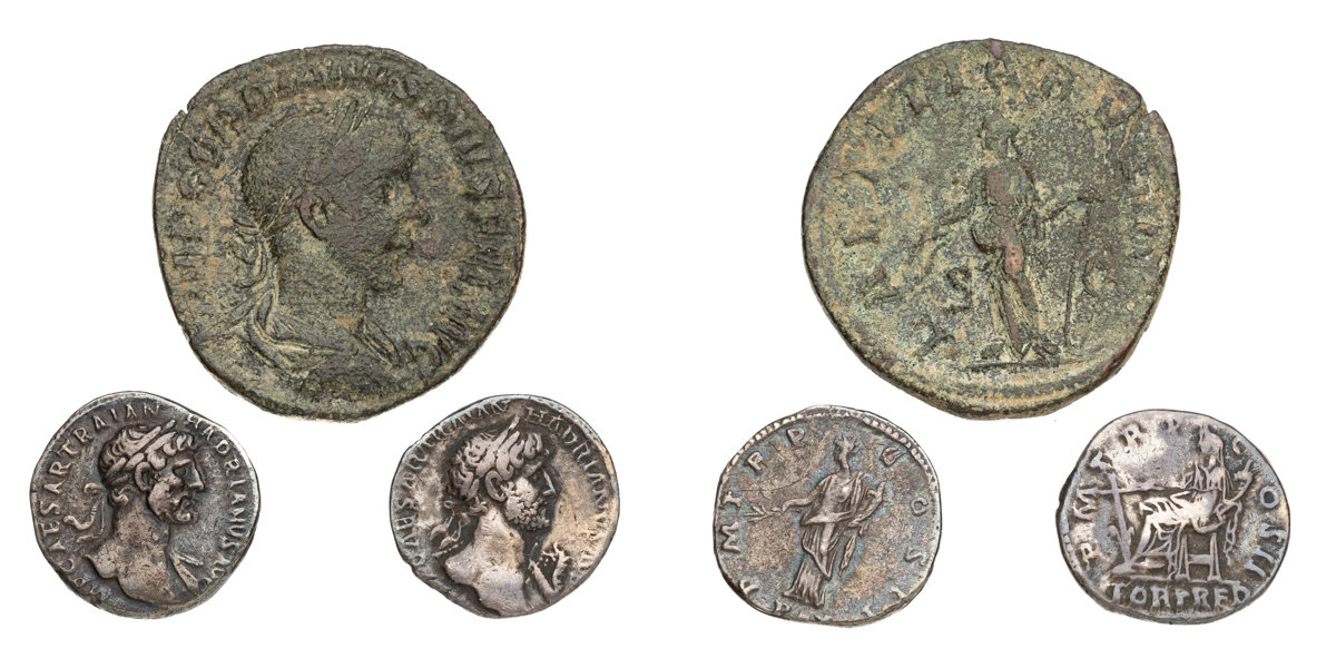 ROMAN COINS. Lot of 3