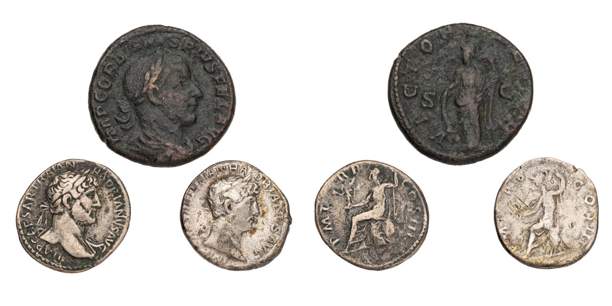 ROMAN COINS. Lot of 3