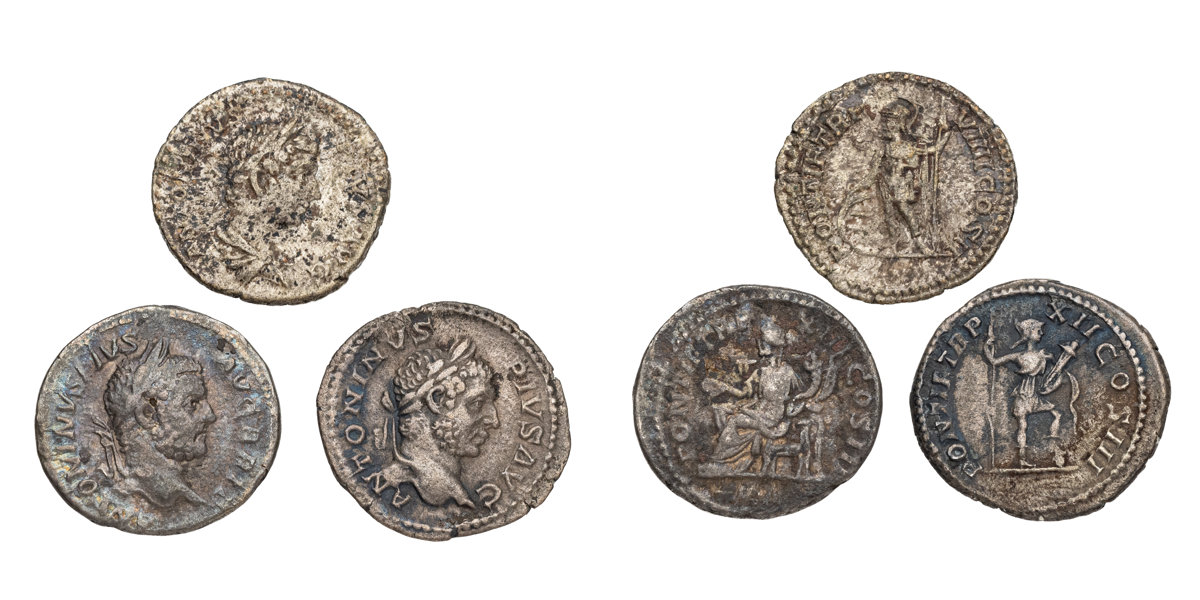 ROMAN COINS. Lot of 3