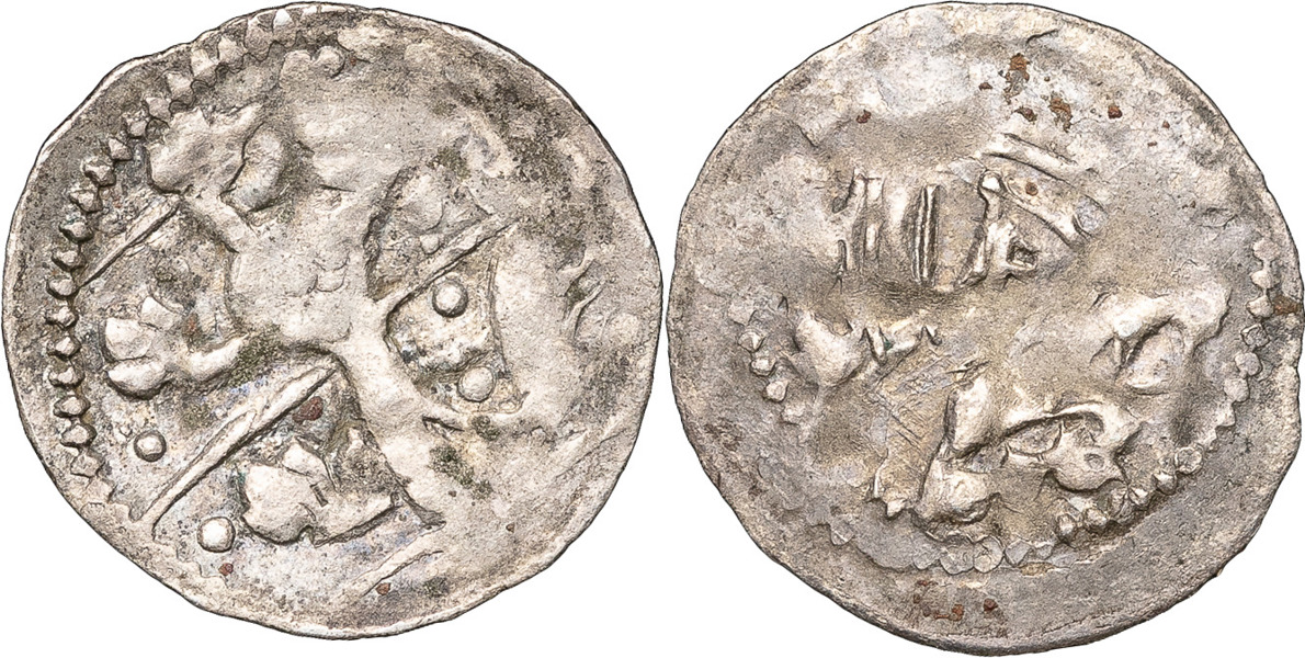 MAGNUS ERIKSSON (1319-1363). OKÄND MYNTORT. Penning med folkungalejon)(tre kronor ställda i ring, i vars mitt en svårtolkad bokstav.