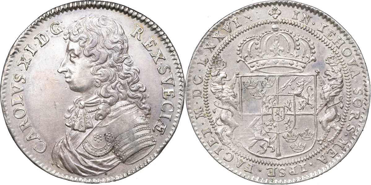 KARL XI (1660-1697). STOCKHOLM. Riksdaler 1676.