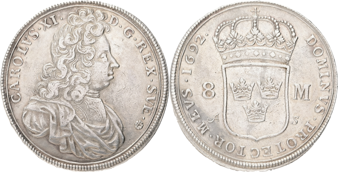 KARL XI (1660-1697). 8 mark 1692