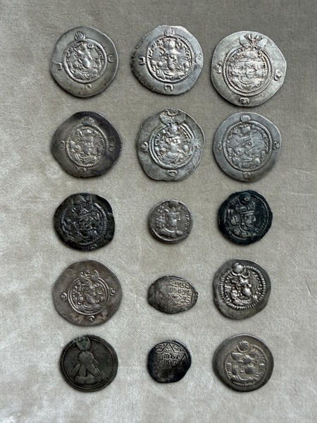 ISLAMISKA MYNT / ISLAMIC COINS. AR drachms