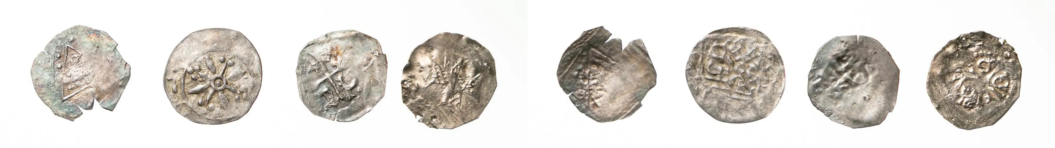 GOTLAND. Lot of 4