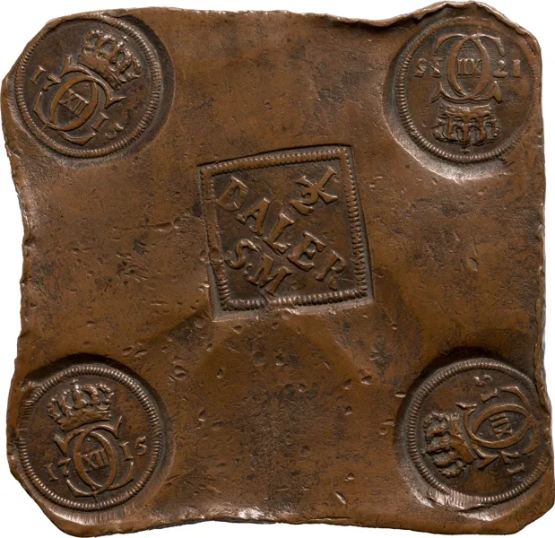 KARL XII (1697-1718). 1/2 daler SM 1715